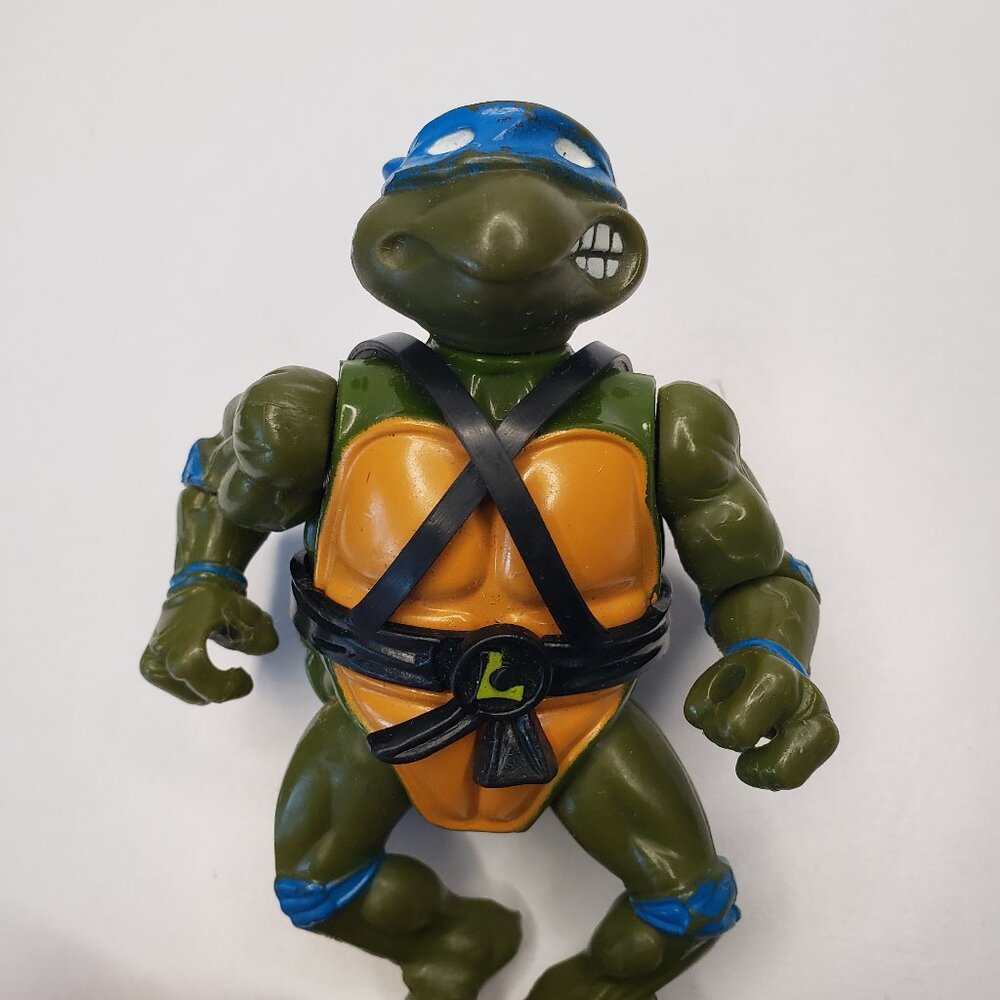 Teenage Mutant Ninja Turtles Playmates Action Figure TMNT Toy Leonardo 1988